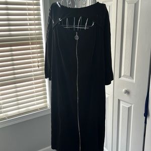 Beautiful black dress zipper up the front